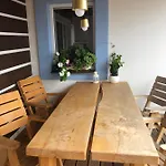 Vojnuv Mestec Dum S Vuni Dreva Vakantiehuis
