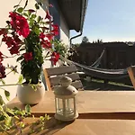 Holiday home Vojnuv Mestec Dum S Vuni Dreva