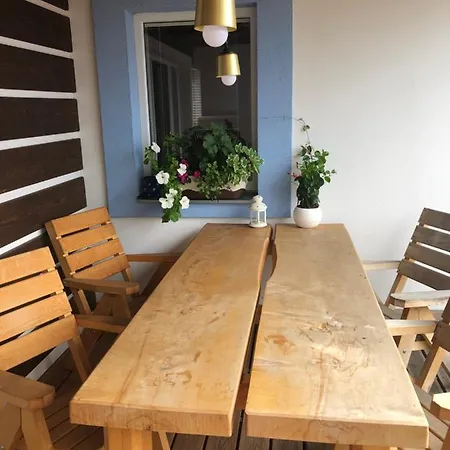 Vojnuv Mestec Dum S Vuni Dreva בית נופש