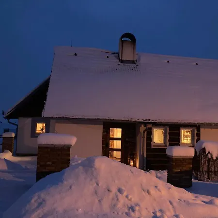 Vakantiehuis Vojnuv Mestec Dum S Vuni Dreva *