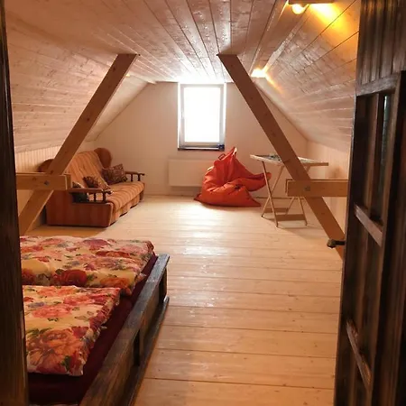 בית נופש Vojnuv Mestec Dum S Vuni Dreva