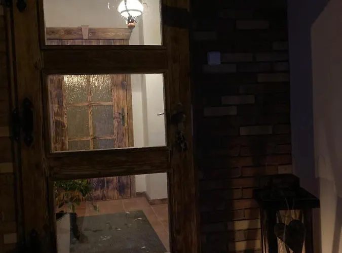 Vojnuv Mestec Dum S Vuni Dreva *